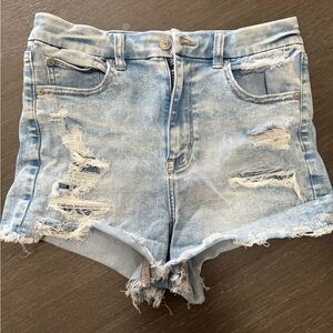 American Eagle Light Blue Distressed Denim Shorts - Casual High-Rise